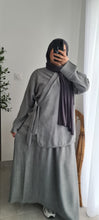 Charger l&#39;image dans la galerie, Ensemble Wrap Top et JUPE-GRIS
