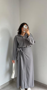 Ensemble Rayures chemise / jupe - Gris