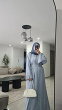 Charger l&#39;image dans la galerie, Abaya 3 pièces BLEU BÉBÉ
